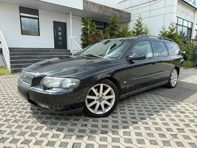 Gebraucht Volvo V70 200 PS (147 kW) 2001 Schwarz Kombi