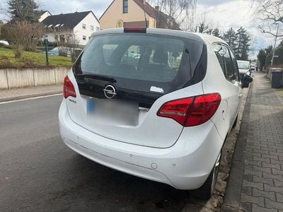Usata Opel Meriva 101 CV (74 kW) 2015 Bianco Monovolume