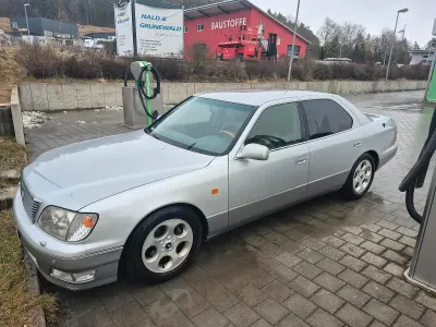 Gebraucht Lexus LS400 Sport Line 276 PS (202 kW) 1999 Silber Limousine