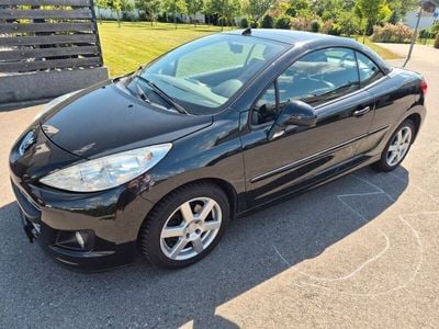 Schwarz Gebraucht 2009 Peugeot 207 CC Platinum Cabrio | 2.350 € (Guter Preis)