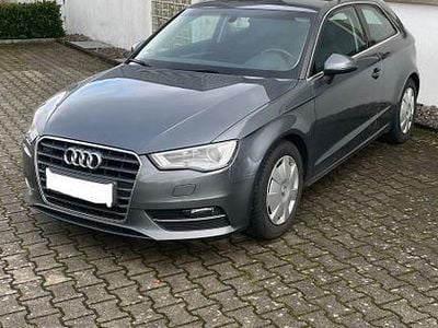 Gebraucht Audi A3 S-Line 150 PS (110 kW) 2014 Grau Limousine