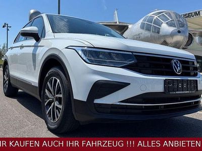 Gebraucht VW Tiguan Sport 150 PS (110 kW) 2023 Weiß SUV