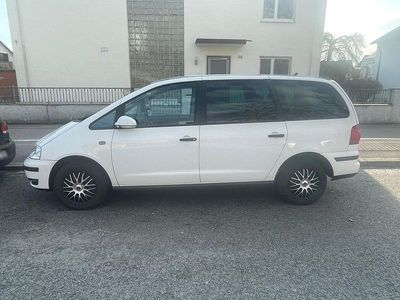Gebraucht VW Sharan 140 PS (102 kW) 2007 Weiß Van / Kleinbus