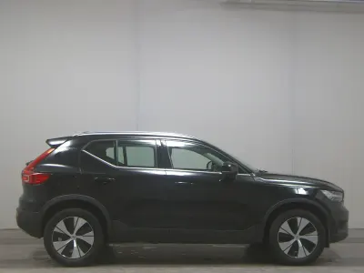 Usado Volvo XC40 Inscription 211 HP (155 kW) 2021 Preto SUV