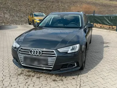 Gebraucht Audi A4 S-Line 150 PS (110 kW) 2017 Grau Kombi