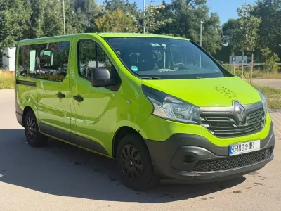Gebraucht Renault Trafic 140 PS (102 kW) 2015 Grün Van / Kleinbus