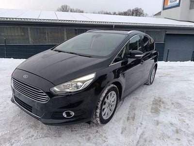 Gebraucht Ford S-MAX Titanium 150 PS (110 kW) 2017 Schwarz Van / Kleinbus