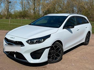 Second-hand Kia Ceed GT GT 100 CP (73 kW) 2023 Alb Break