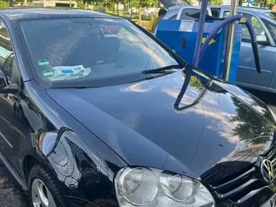 Gebraucht VW Golf IV Comfortline 75 PS (55 kW) 2005 Schwarz Kleinwagen