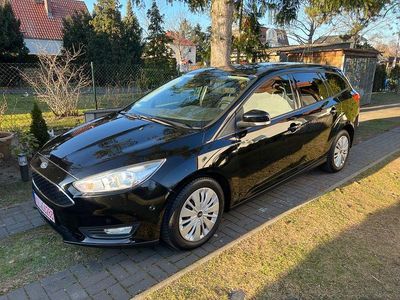 Schwarz Gebraucht 2018 Ford Focus Trend Kombi | 10.900 € (Guter Preis)