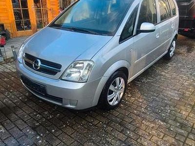 Gebraucht Opel Meriva 100 PS (73 kW) 2005 Silber Van / Kleinbus