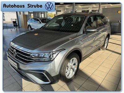 Silber Gebraucht 2022 VW Tiguan Allspace Life SUV | 33.950 € (Fairer Preis)