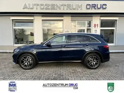 Używany Mercedes GLC250 AMG line 204 KM (150 kW) 2017 Niebieski SUV