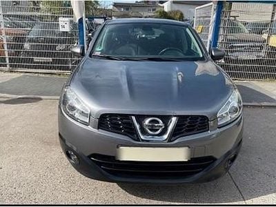Gebraucht Nissan Qashqai 141 PS (103 kW) 2013 Grau SUV