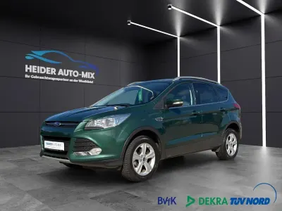 Gebraucht Ford Kuga Trend 120 PS (88 kW) 2016 Grün SUV