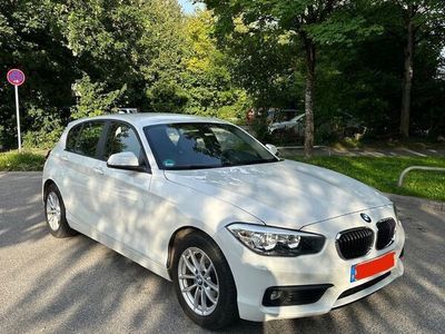 gebraucht BMW 118 i weiß in Top Zustand