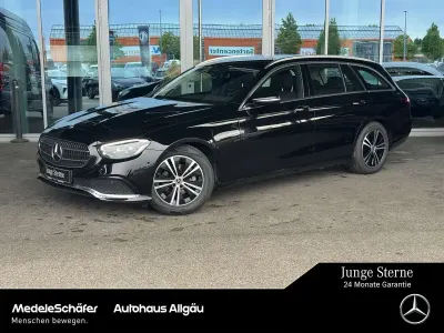 Używany Mercedes E220