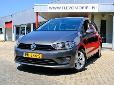 Gebraucht VW Golf Sportsvan 86 PS (63 kW) 2017 Grau Van / Kleinbus