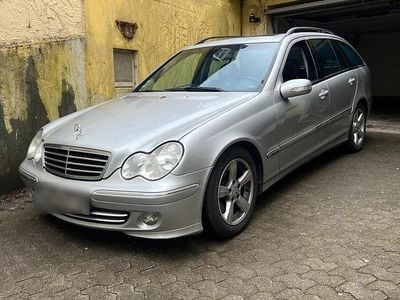 Usata Mercedes C270 170 CV (125 kW) 2004 Argento Station wagon