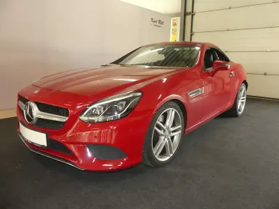 Używany Mercedes SLK250 AMG 204 KM (150 kW) 2016 Czerwony Kabriolet