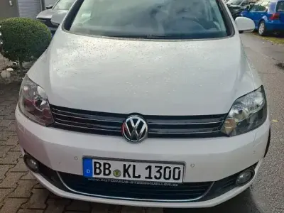 Gebraucht VW Golf Plus Cross Life 105 PS (77 kW) 2013 Weiß Van / Kleinbus