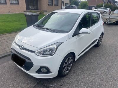 gebraucht Hyundai i10 1,2 Benziner Modell FIFA World Cup Edition 1HAND