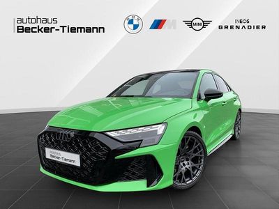 Grün Gebraucht 2025 Audi RS3 Sport Limousine | 61.302 € (Superpreis)