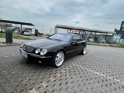Begagnad Mercedes CL500 306 HK (225 kW) 2001 Svart Sportkupé