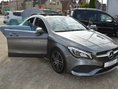 Gebraucht Mercedes CLA220 AMG 184 PS (135 kW) 2017 787 mountaingrau (metallic) Coupé