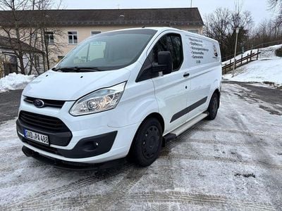 Weiß Gebraucht 2015 Ford Transit Custom Van / Kleinbus | 10.600 €