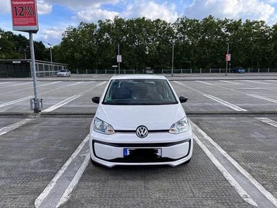 Gebraucht VW up! 60 PS (44 kW) 2018 Weiß Kleinwagen
