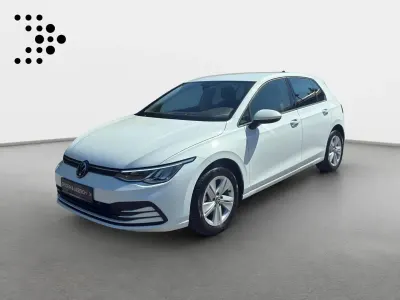 Gebraucht VW Golf VIII Life 110 PS (80 kW) 2023 Pure white Limousine