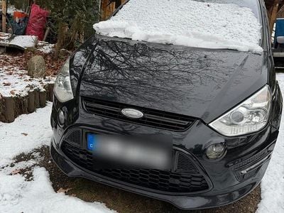 Schwarz Gebraucht 2011 Ford S-MAX S Van / Kleinbus | 6.600 € (Fairer Preis)