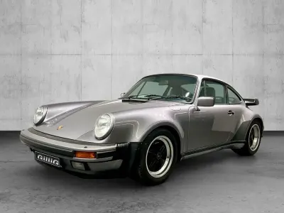 Second-hand Porsche 911 300 CP (220 kW) 1988 Albastru