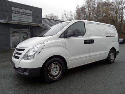 Gebraucht Hyundai H-1 116 PS (85 kW) 2015 Weiß Van / Kleinbus