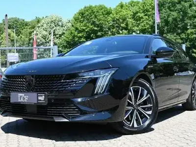 Gebraucht Peugeot 508 SW Allure 181 PS (133 kW) 2024 Noir perla nera Kombi