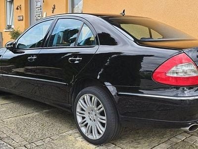 Mercedes E500