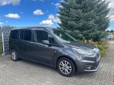 Ford Grand Tourneo Connect