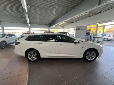Gebraucht Opel Insignia Business Innovation 170 PS (125 kW) 2018 Weiß Kombi