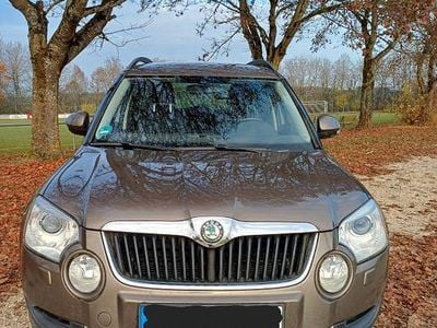 Braun Gebraucht 2011 Skoda Yeti Ambition SUV | 6.650 € (Fairer Preis)