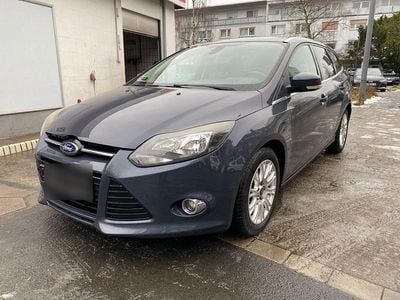 Gebraucht Ford Focus 95 PS (69 kW) 2011 Grau Kombi