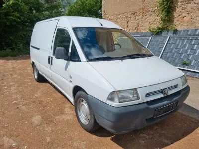 Gebraucht Peugeot Expert 94 PS (69 kW) 2000 Weiß Van