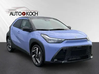 Neu Toyota Aygo X Lounge 116 PS (85 kW) 2026 Violett SUV
