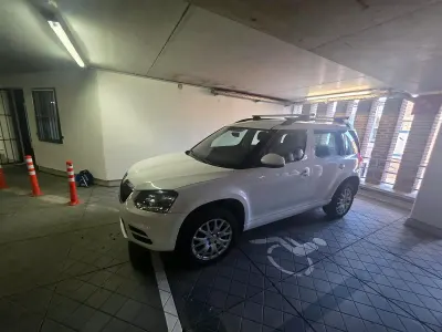Gebraucht Skoda Yeti 110 PS (80 kW) 2016 Weiß SUV