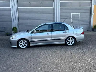 Gebraucht Mitsubishi Lancer Comfort Edition 98 PS (72 kW) 2003 Silber Limousine