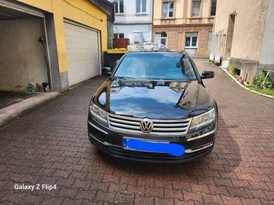VW Phaeton