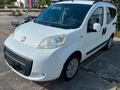 Gebraucht Fiat Qubo Trekking 73 PS (53 kW) 2013 Weiß Van / Kleinbus
