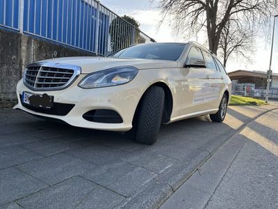 gebraucht Mercedes E200 AUTOMATIK TAXI 1-HAND T-MODELL BLUETEC