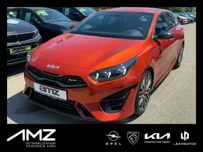 Gebraucht Kia ProCeed GT 204 PS (150 kW) 2022 (rng) orange fusion met. Kombi