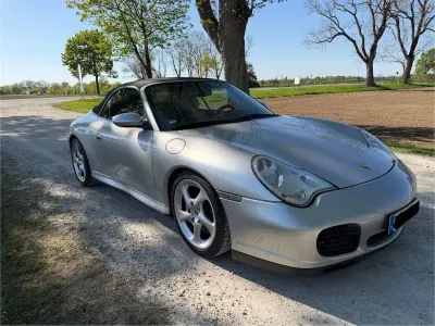 Usata Porsche 911 Carrera 4S Cabriolet 320 CV (235 kW) 2004 Argento Cabrio